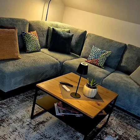 Gemuetliche Fuer Max 4 Personen