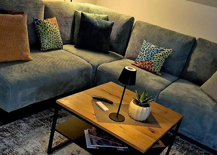 Gemuetliche Fuer Max 4 Personen