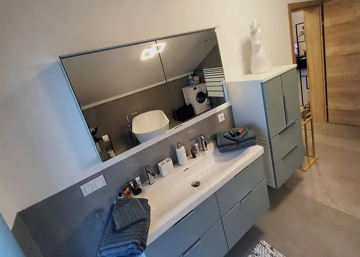 Gemuetliche Fuer Max 4 Personen * Hochburg-Ach